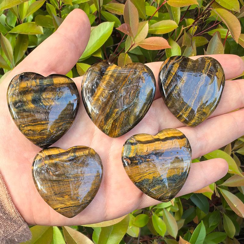 5PCS Heart-Shaped Healing Crystals – 4cm Polished Natural Stones for Chakra Balancing, Meditation, Reiki, and Spiritual Gifts