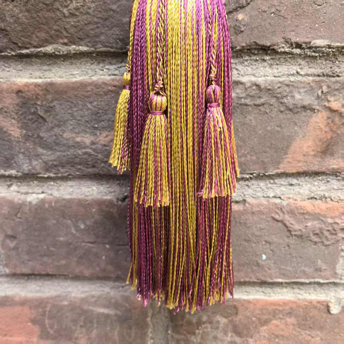 1 Pack Decorative Tassel 9 x 2 E96145