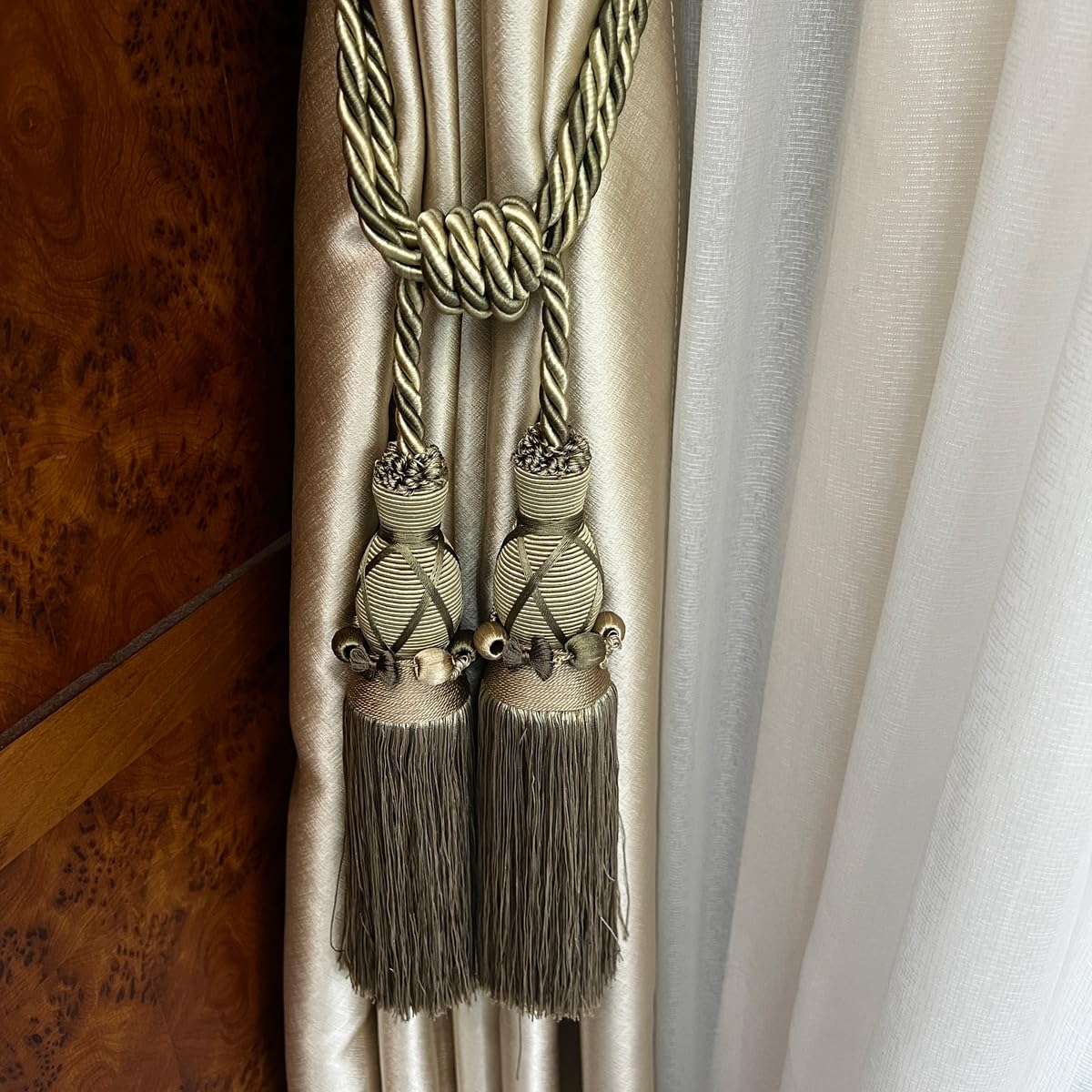 Curtain Tie Backs & Tassels