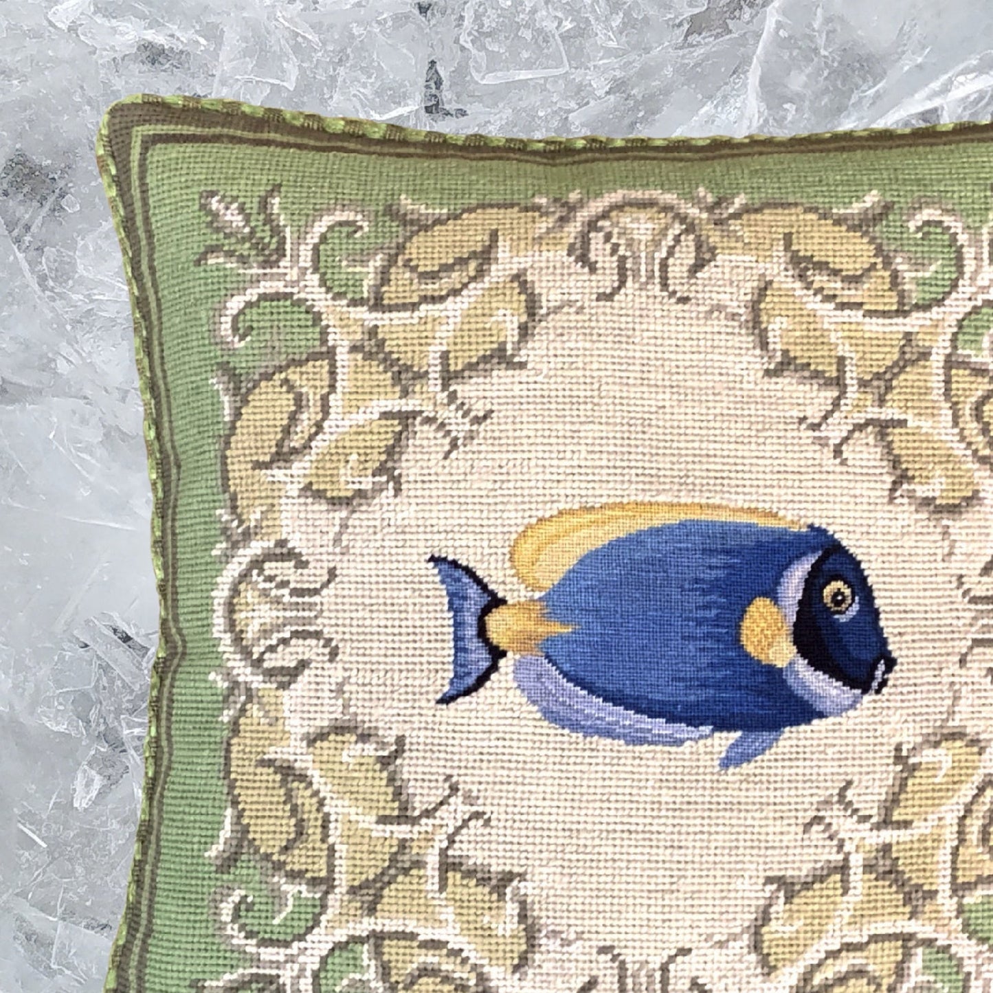 Handmade Wool Needlepoint Pillow Cover - Decorative Throw Cushion Cover - Vintage Floral Embroidery DesignFienst tropical fish - Surgeonfish with green frame checker cording