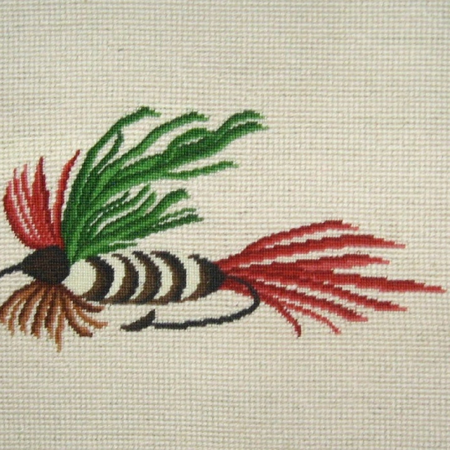 Handmade Wool Needlepoint Pillow Cover - Decorative Throw Cushion Cover - Vintage Floral Embroidery Design Fienst red-green fish-hook
