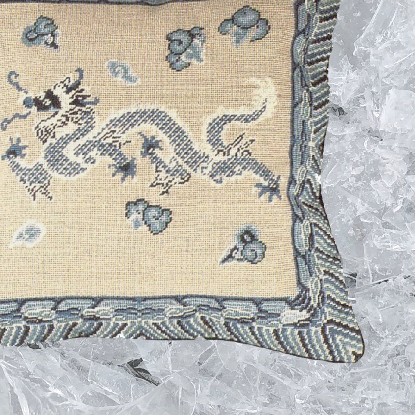 Handmade Wool Needlepoint Pillow Cover - Decorative Throw Cushion Cover - Vintage Floral Embroidery Design blue/white Dragon