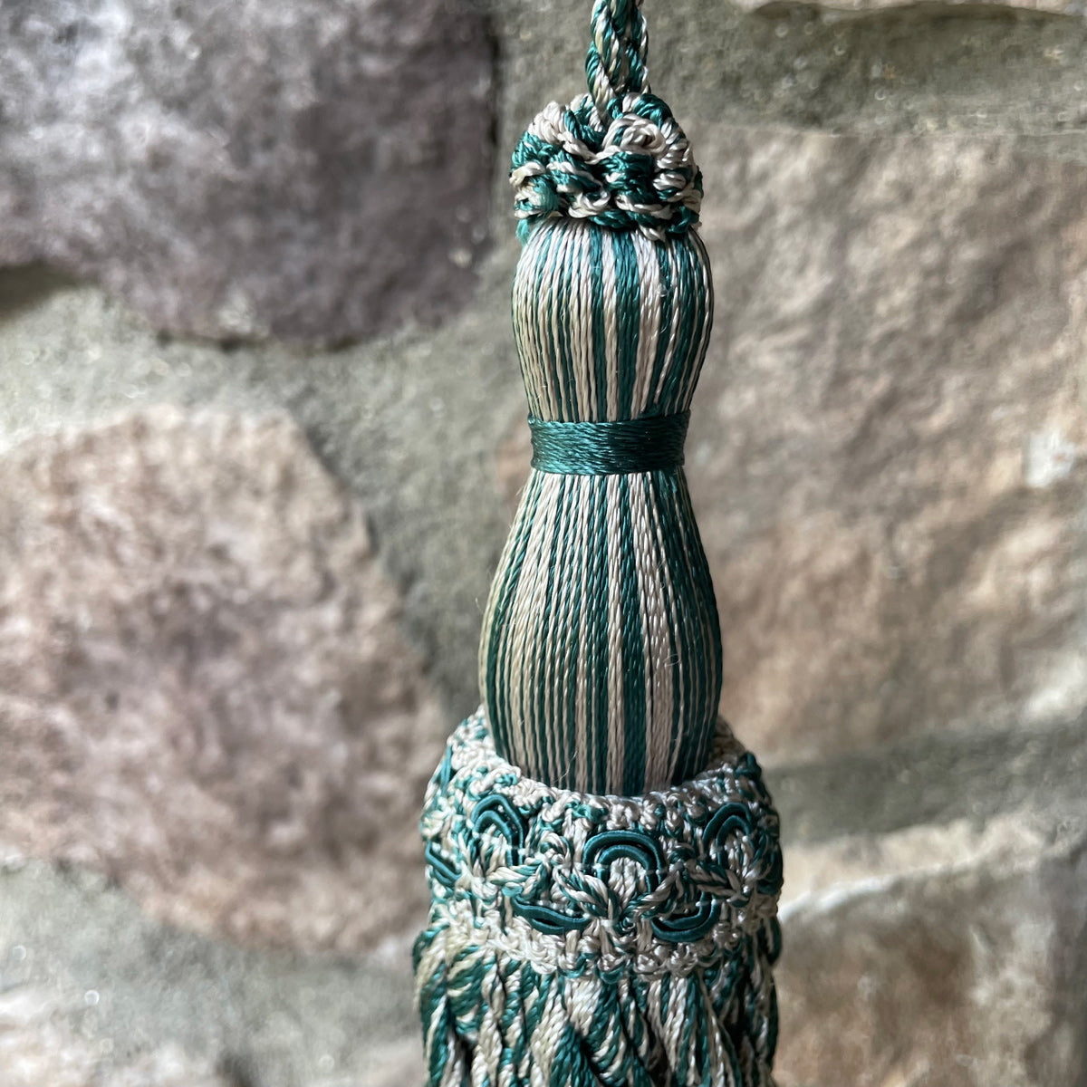 1 Pack Decorative Tassel 6 x 2 E1850
