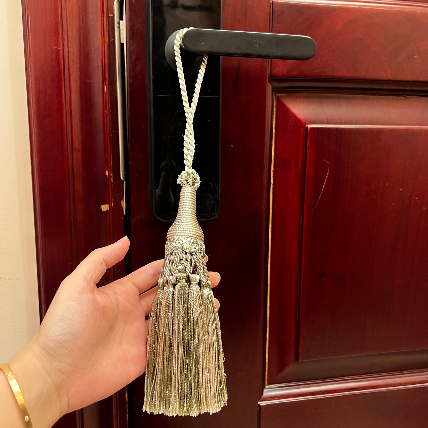1 Pack Decorative Tassel 7 x 2 E96147