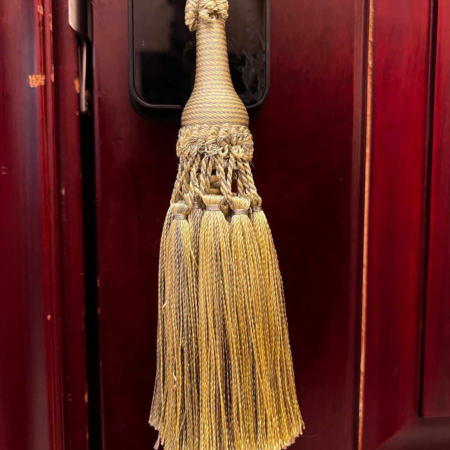 1 Pack Decorative Tassel 7 x 2 E96147
