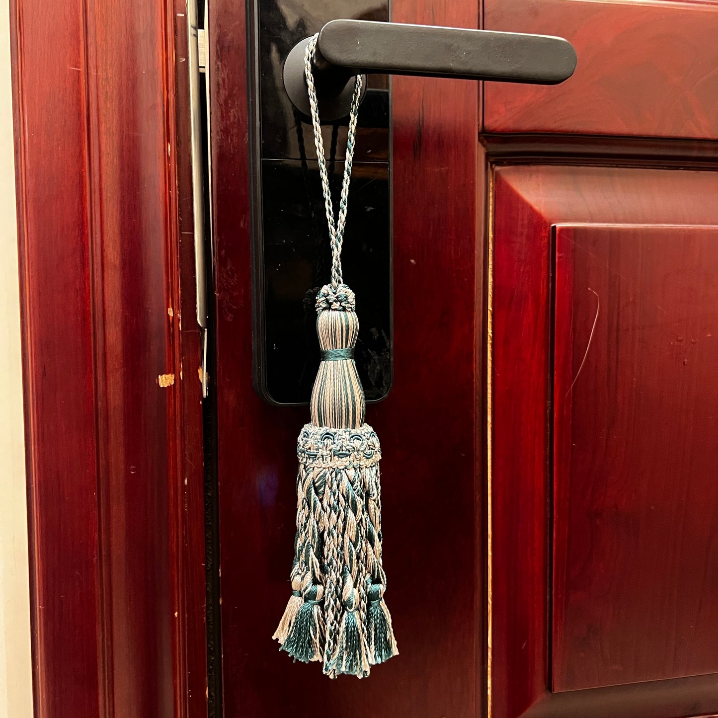 1 Pack Decorative Tassel 6 x 2 E1850