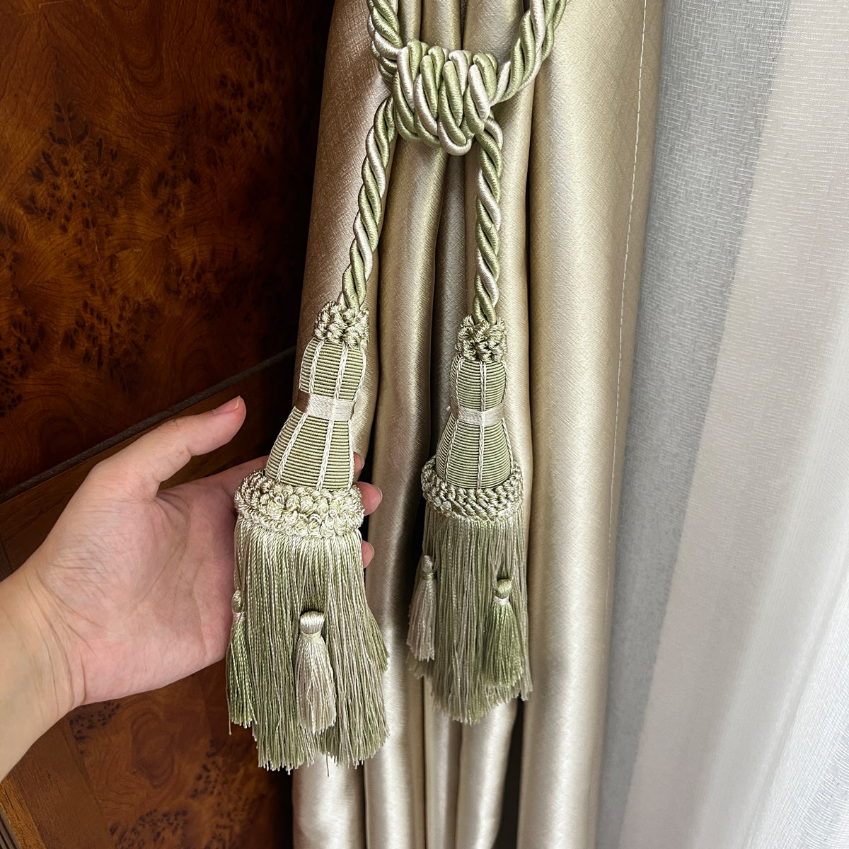 Curtain Tie Backs & Tassels