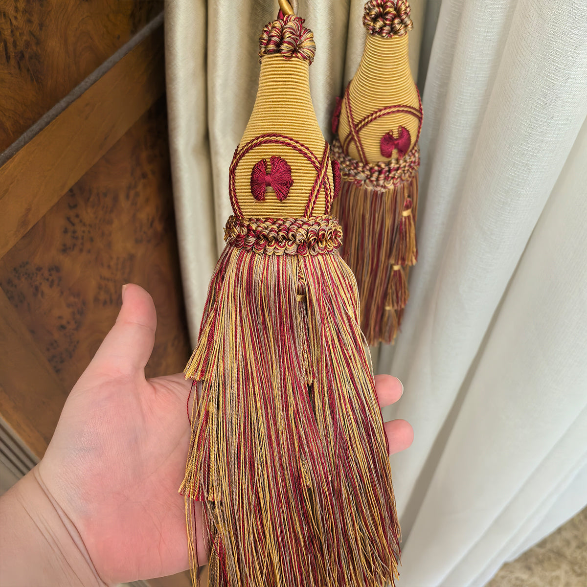 2 Packs Vintage Gold & Burgundy Double Tassel Curtain Tieback, 30 in – Handcrafted Decorative Rope Holdback for Drapes and Classic Home Décor  E2556