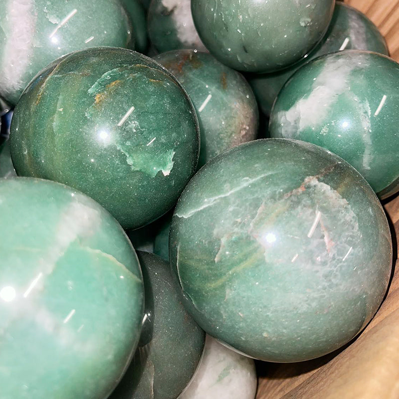 Green Aventurine Sphere 3” with Wooden Stand & Info Card – Heart Chakra Crystal, Luck Stone, Meditation Ball, Gift for Her/Him