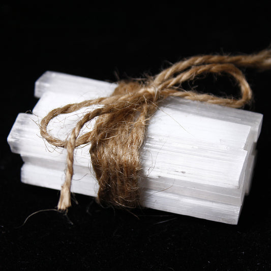 4inch Selenite Crystal 3PCS Selenite Sticks Wand Crystals Bulk for Healing Reiki Metaphysical Energy Drawing Protection Wiccan Altar Supplies Crystal for Witchcraft