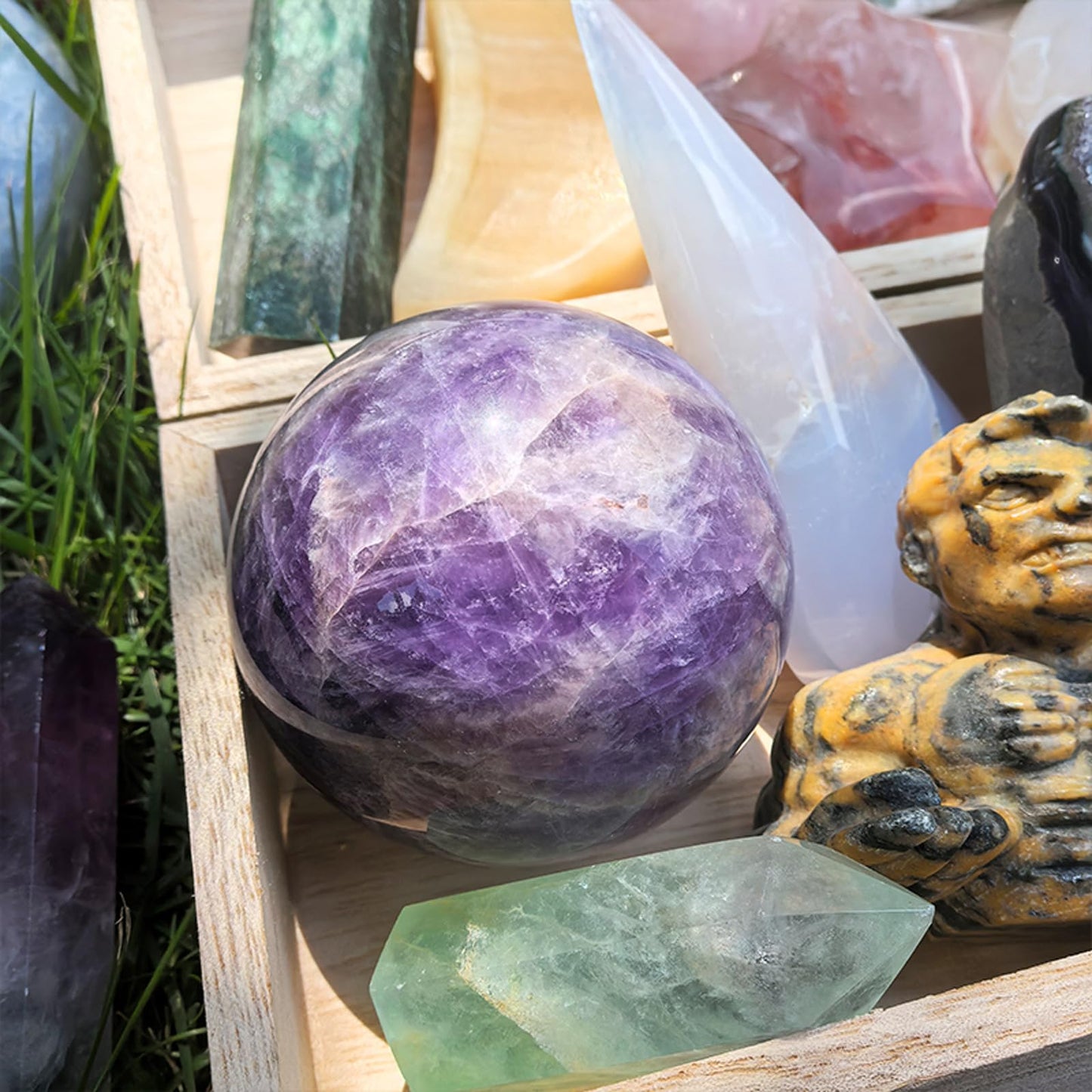 Healing Crystals Stone Mix Set Radom Crystals Bulk for Healing, Reiki, Mysterious Gifts for Women Crystal for Positive Energy Home Decor Tower Sphere Tumbling Nature Rough Stones