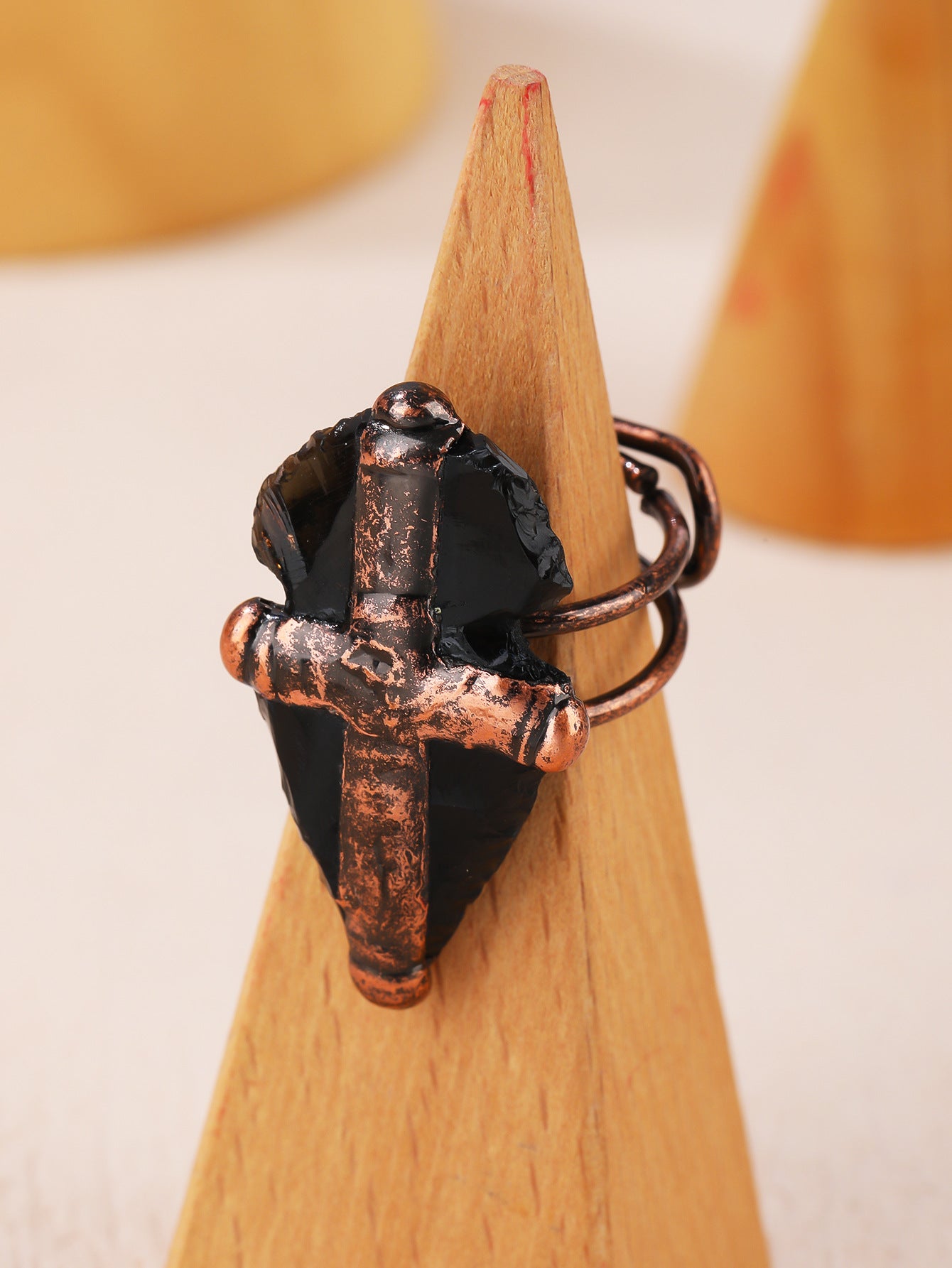 Natural Hand Knock Obsidian Arrow Opening Adjustable Fashion Ring